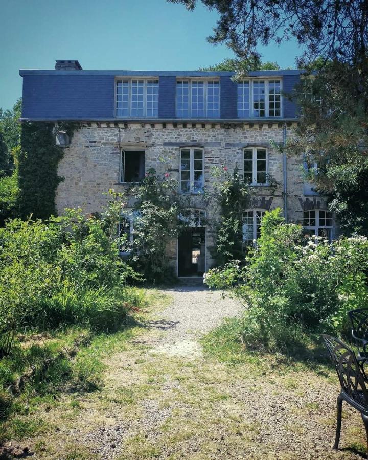 Manoir Du Tertre Au Coeur De La Foret De Broceliande Hotel Paimpont Bagian luar foto