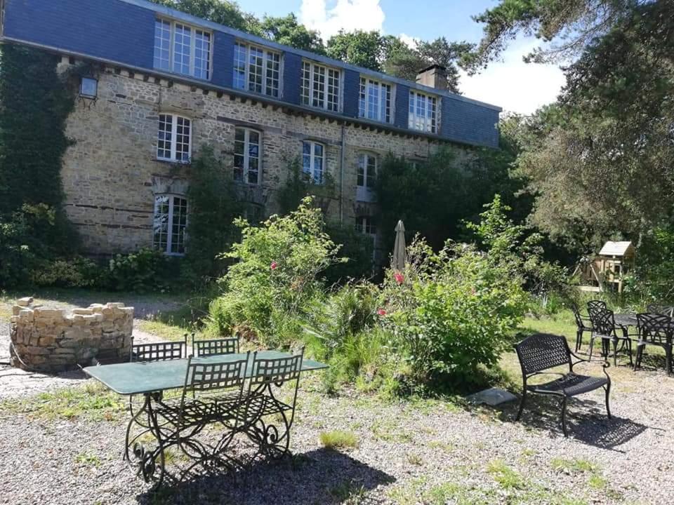 Manoir Du Tertre Au Coeur De La Foret De Broceliande Hotel Paimpont Bagian luar foto